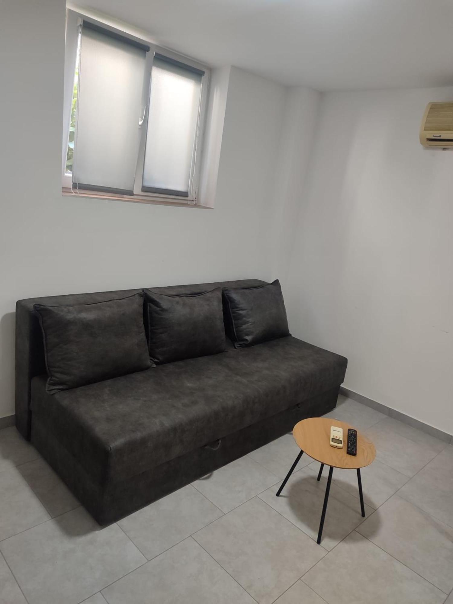 Apartment Hub *