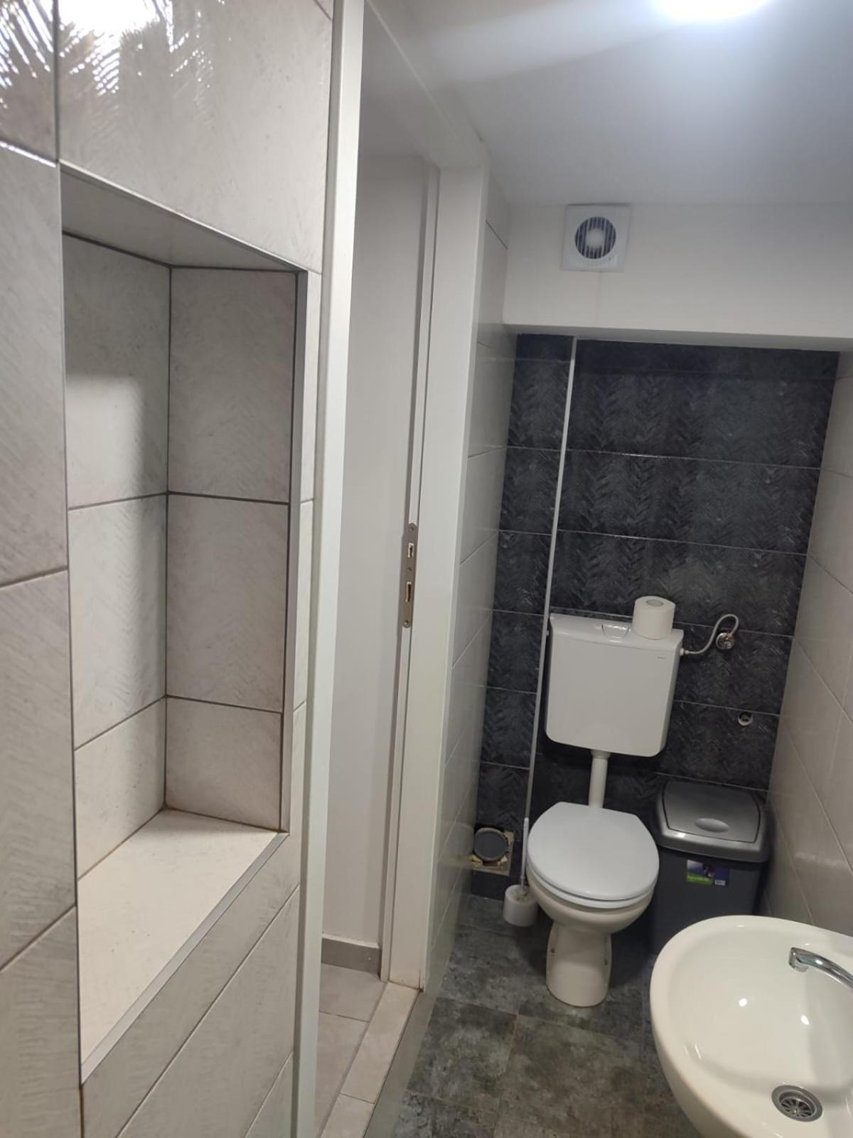 Hub Ni