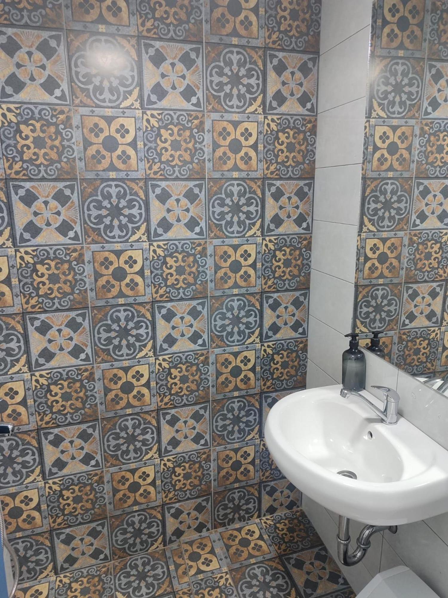 Hub Apartment *